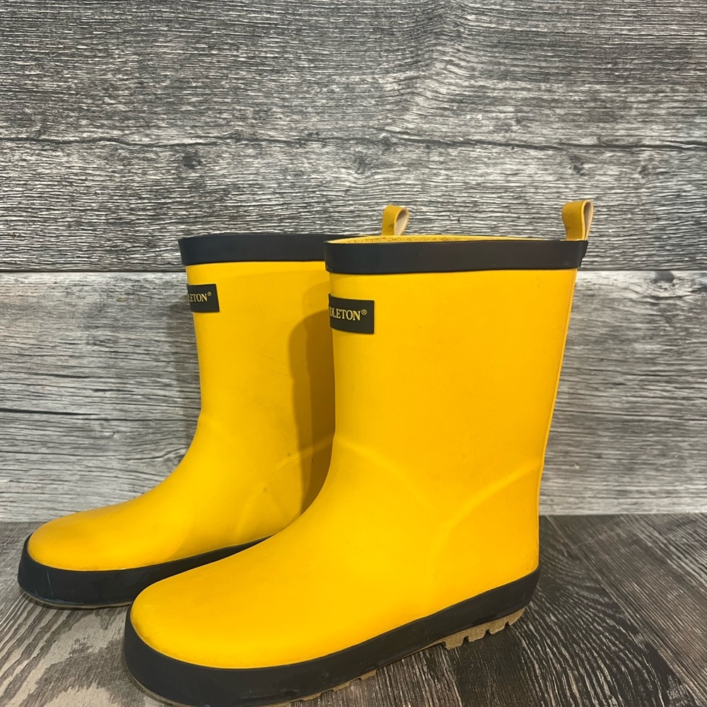 Pendleton Bright Yellow Kids Rain Boots
